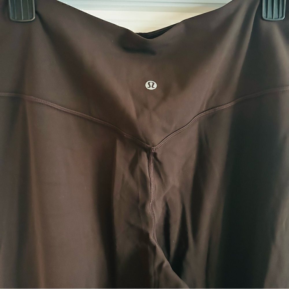 Lululemon Athletica Brown Women's Pants - Picture 2 of 4